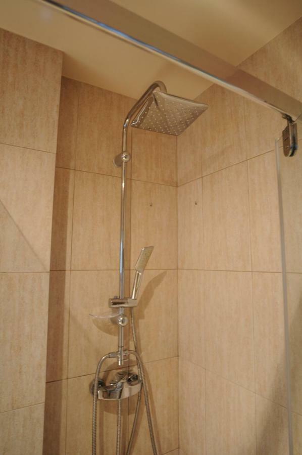 Casa Di Luca Apartment Брашов Екстериор снимка