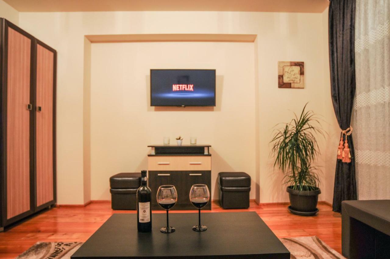 Casa Di Luca Apartment Брашов Екстериор снимка