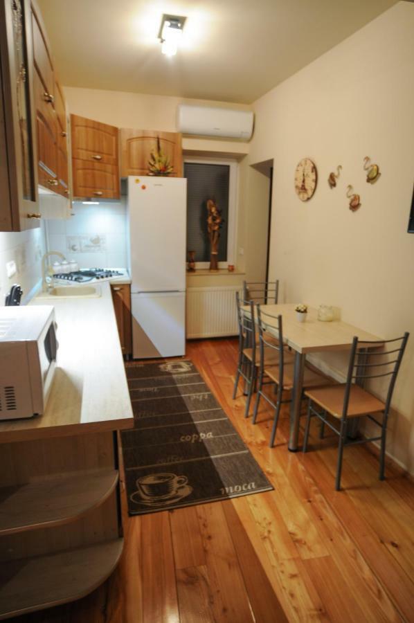 Casa Di Luca Apartment Брашов Екстериор снимка