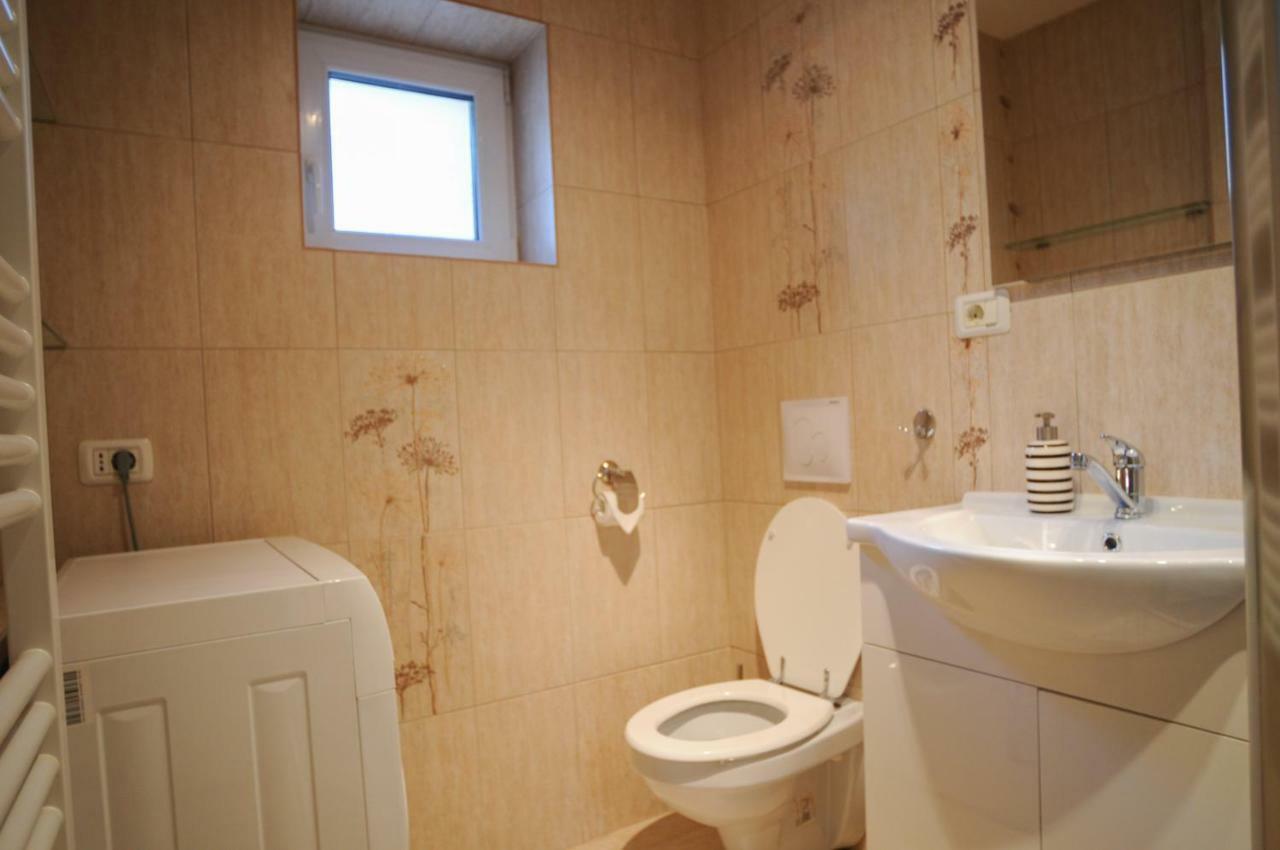 Casa Di Luca Apartment Брашов Екстериор снимка