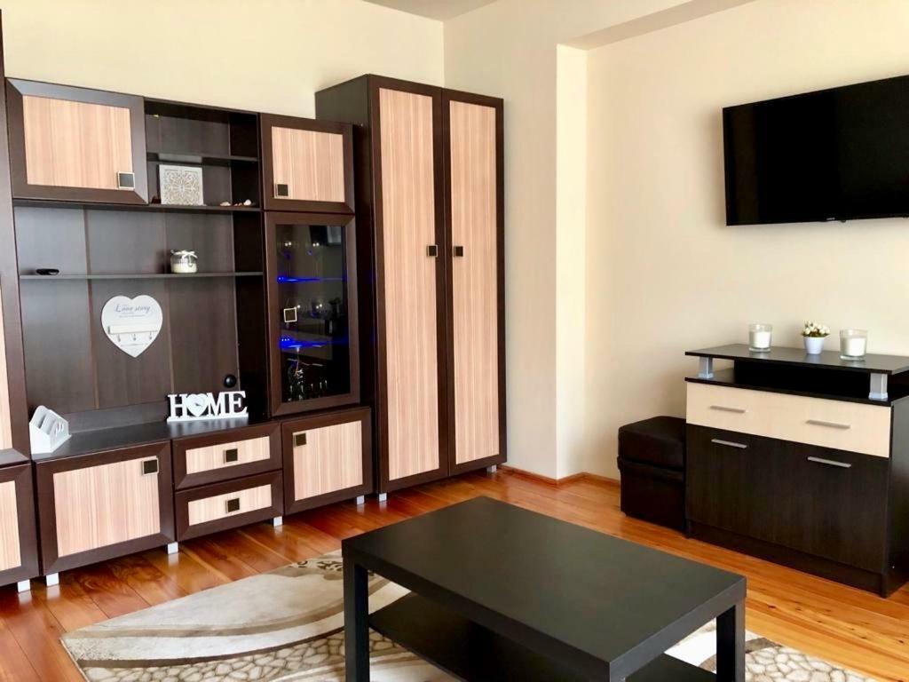 Casa Di Luca Apartment Брашов Екстериор снимка
