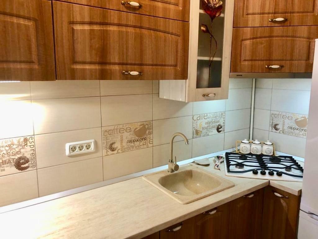 Casa Di Luca Apartment Брашов Екстериор снимка